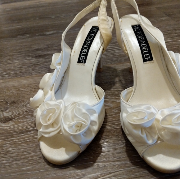 Victoria Delef wedding shoes - Picture 4 of 5